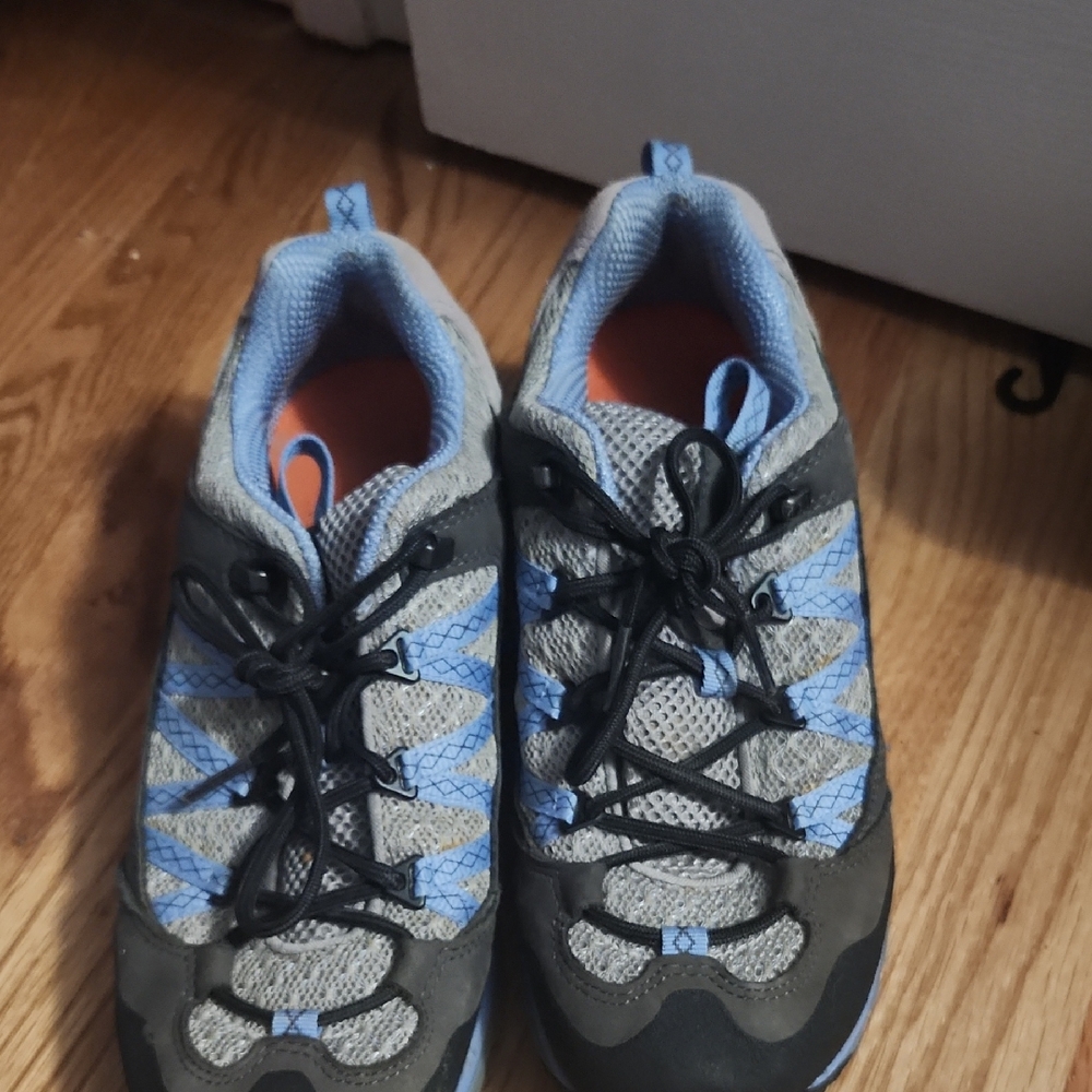 Vibram Blue and Gray Athletic Shoes